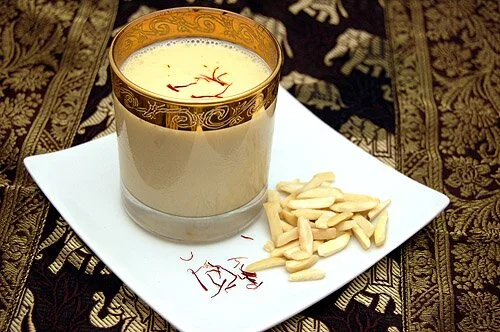 Top 10 facts behind serving of milk on Suhagraat (wedding night)